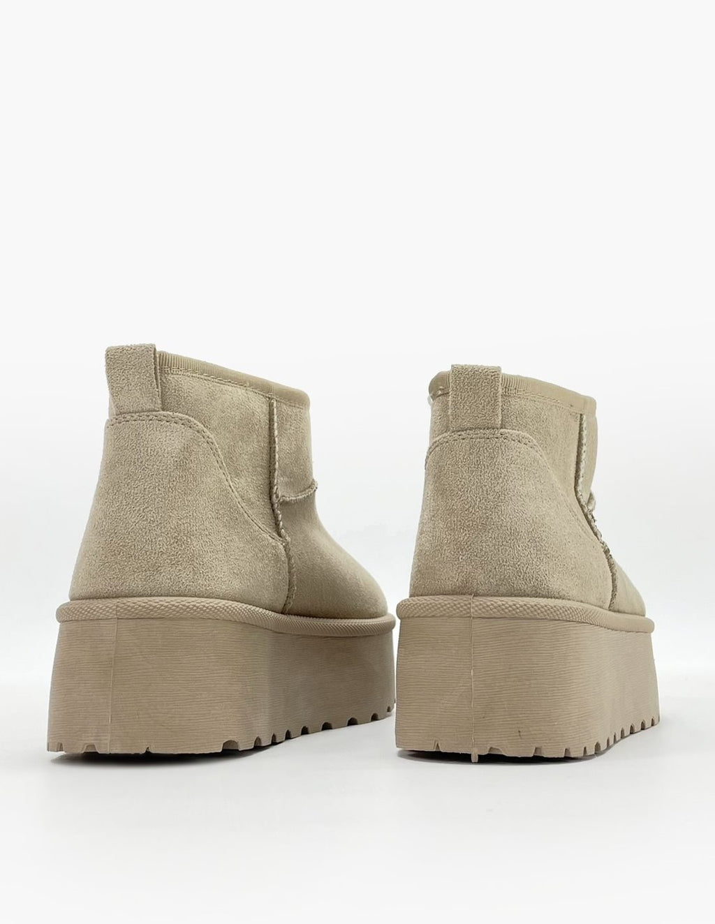 Botas de pelito en color beige - Australiana_2806.jpg
