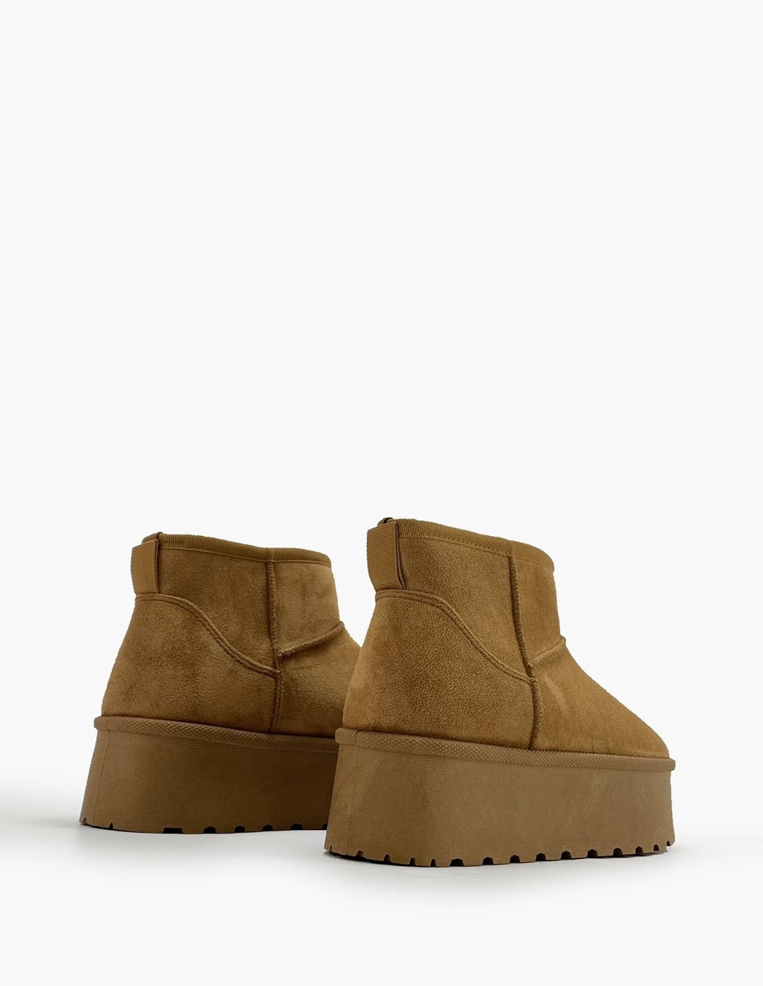 Botas de pelito en color camel - Camel_2851.jpg