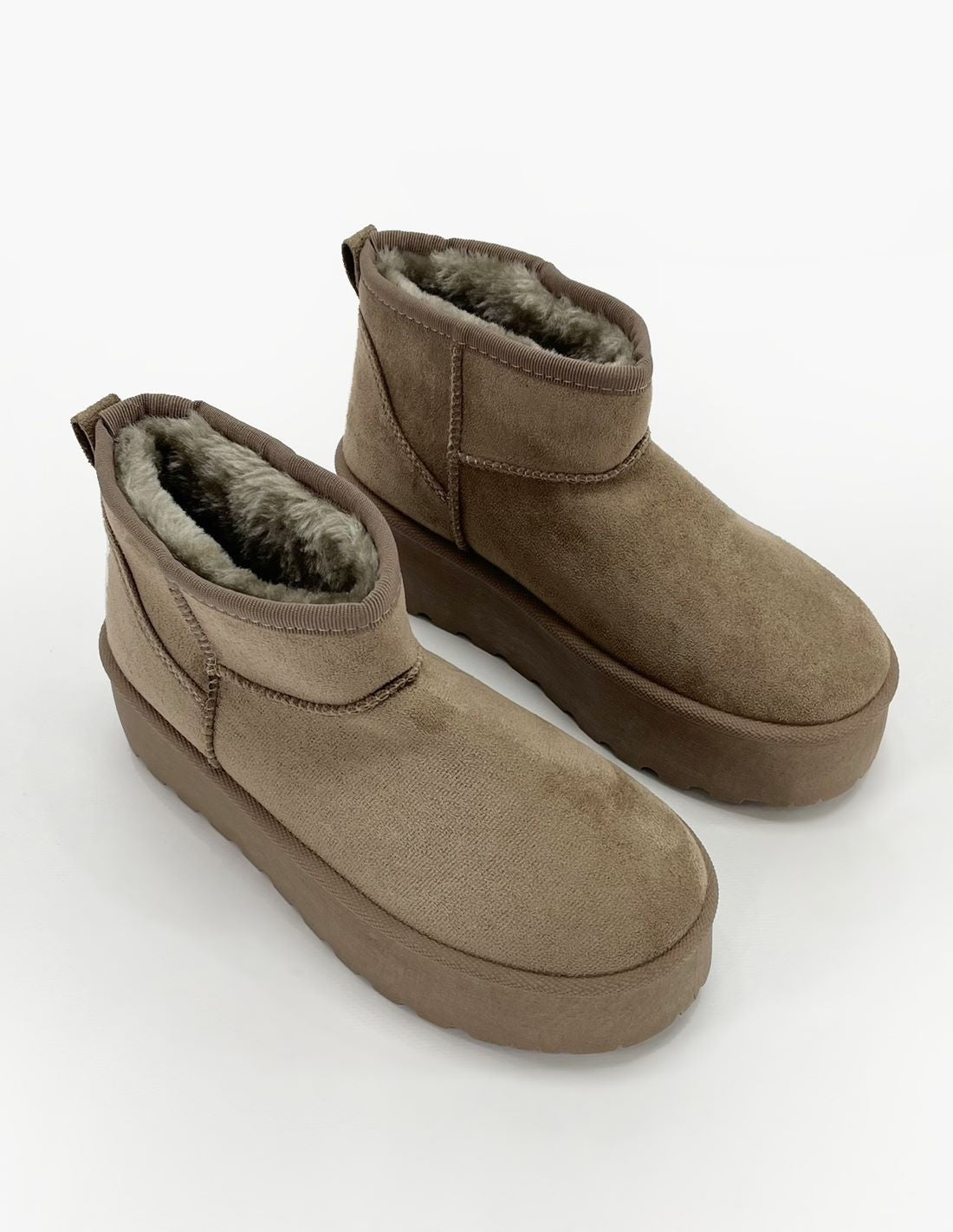 Botas de pelito en color kaki - Australiana_2807.jpg