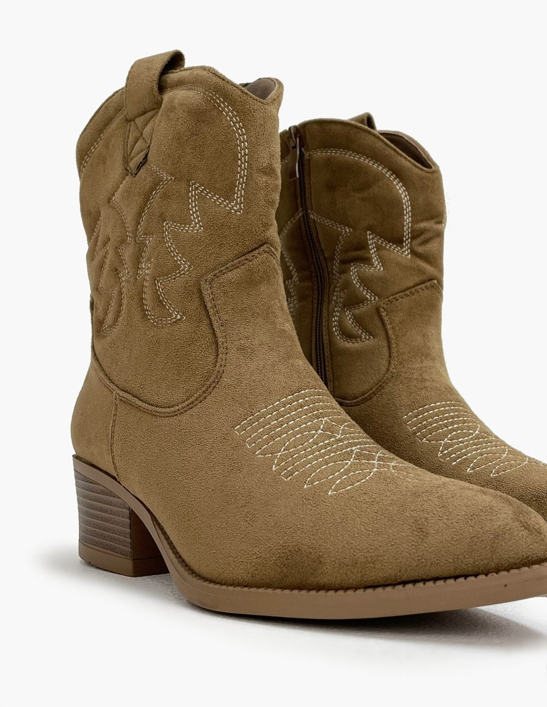 Botines Camperos de Antelina Marrón_3839.jpg