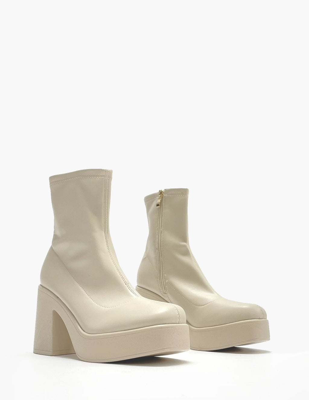 Botines beige de Tacon Alto y Plataforma_3704.jpg