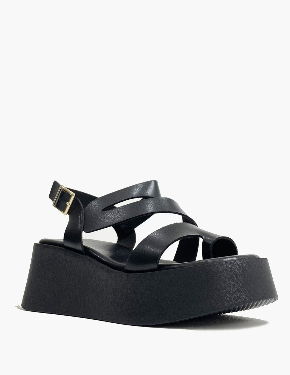 Sandalia de dedo negra con plataforma_3579.jpg