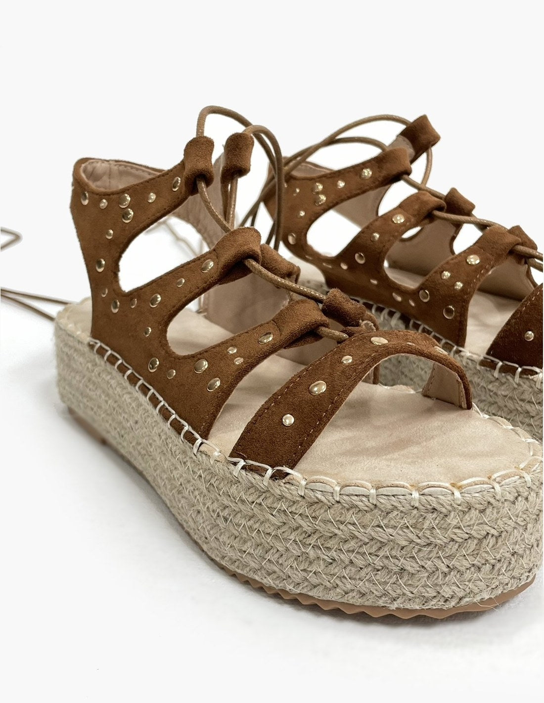 Sandalias Camel - Tiras y Tachuelas_3608.jpg