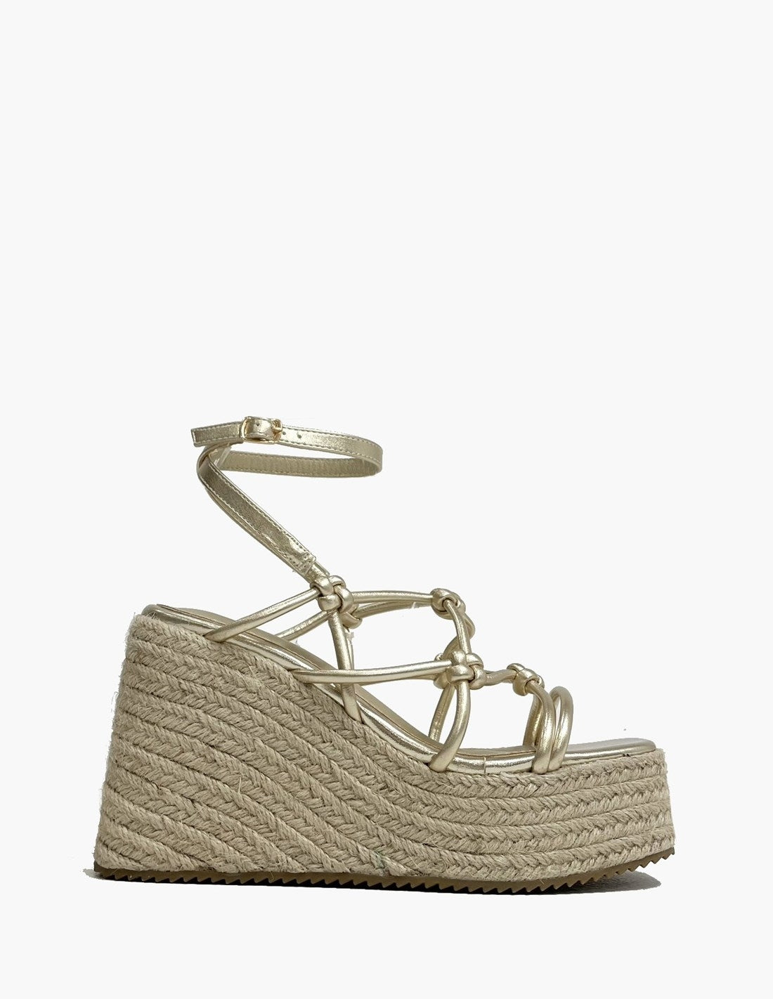 Sandalias Doradas - Tiras anudadas_3520.jpg