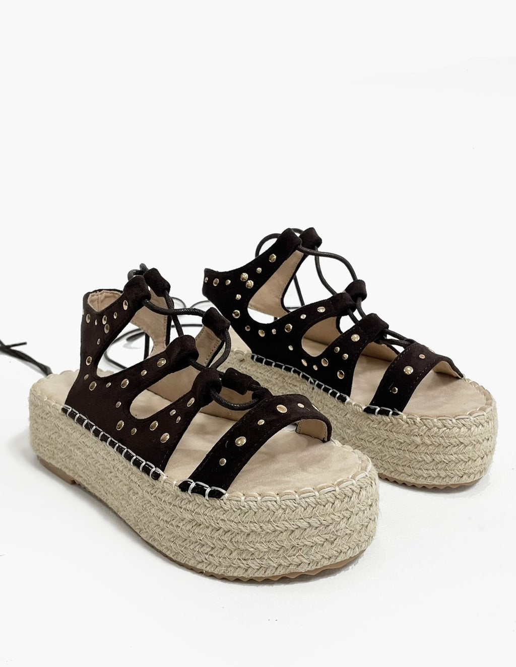 Sandalias Marrones - Tiras y Tachuelas_3612.jpg