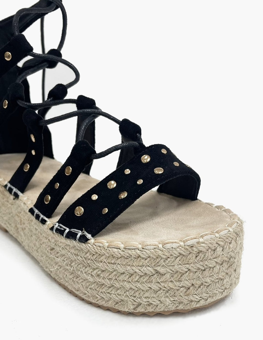 Sandalias de Tiras y Tachuelas Negras_3557.jpg