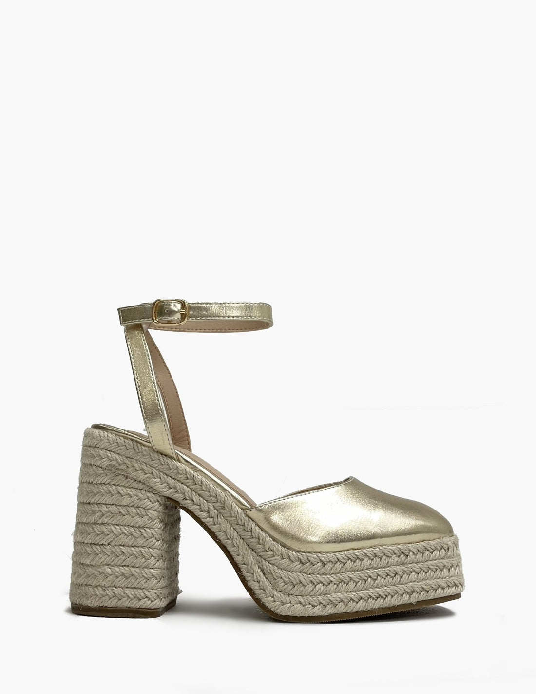Sandalias doradas - Tacón y Plataforma en Yute_3598.jpg
