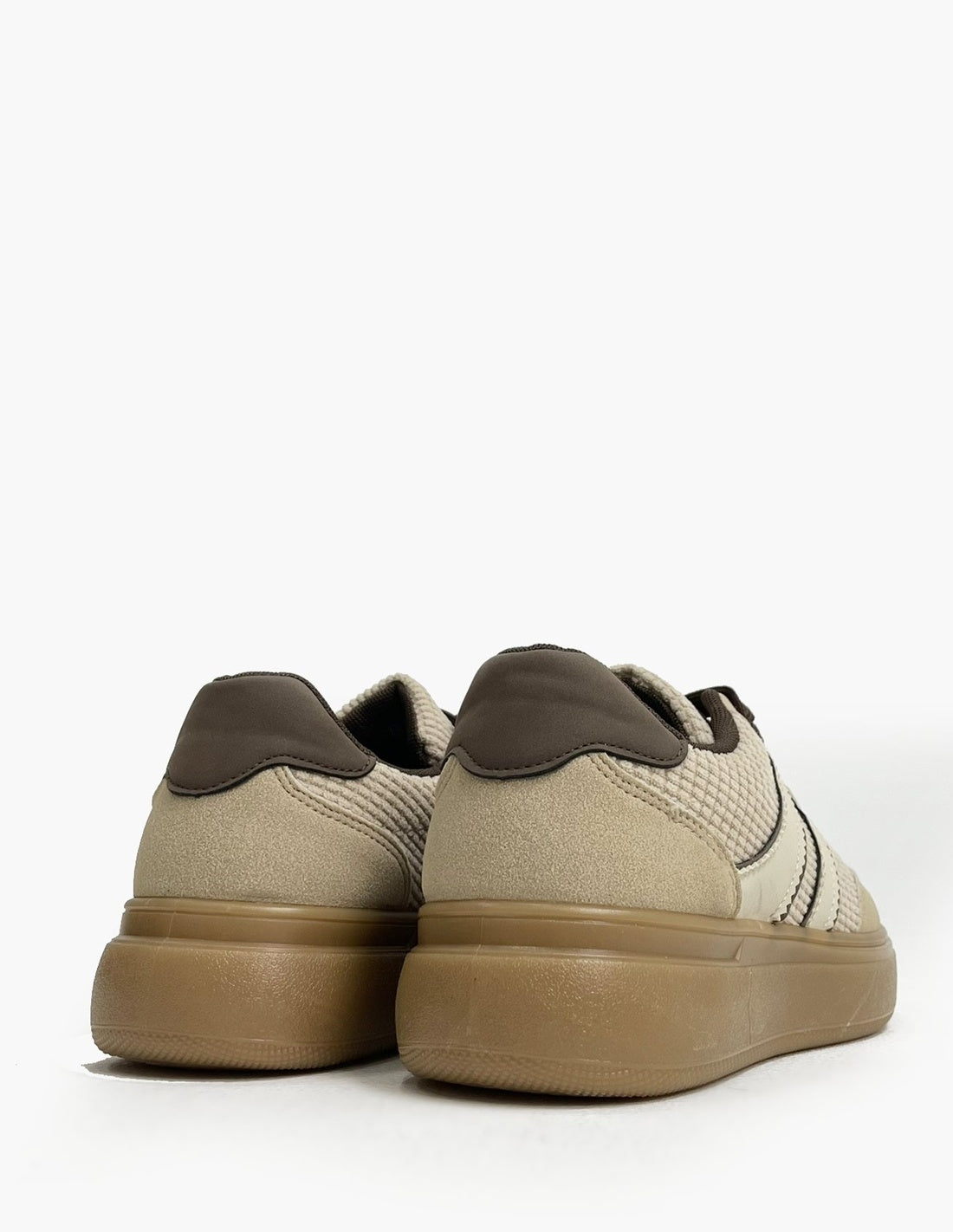 Zapatillas Deportivas Beige Mujer_3816.jpg