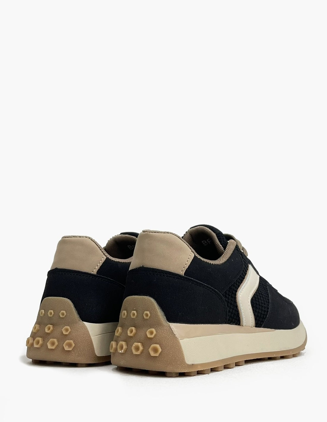 Zapatillas Negras Mujer Efecto Piel Napa_3831.jpg