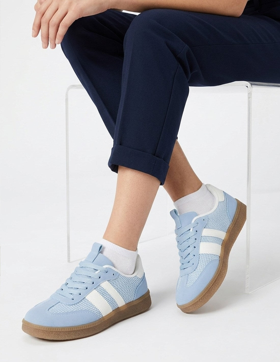 Zapatillas deportivas azul cielo_3518.jpg