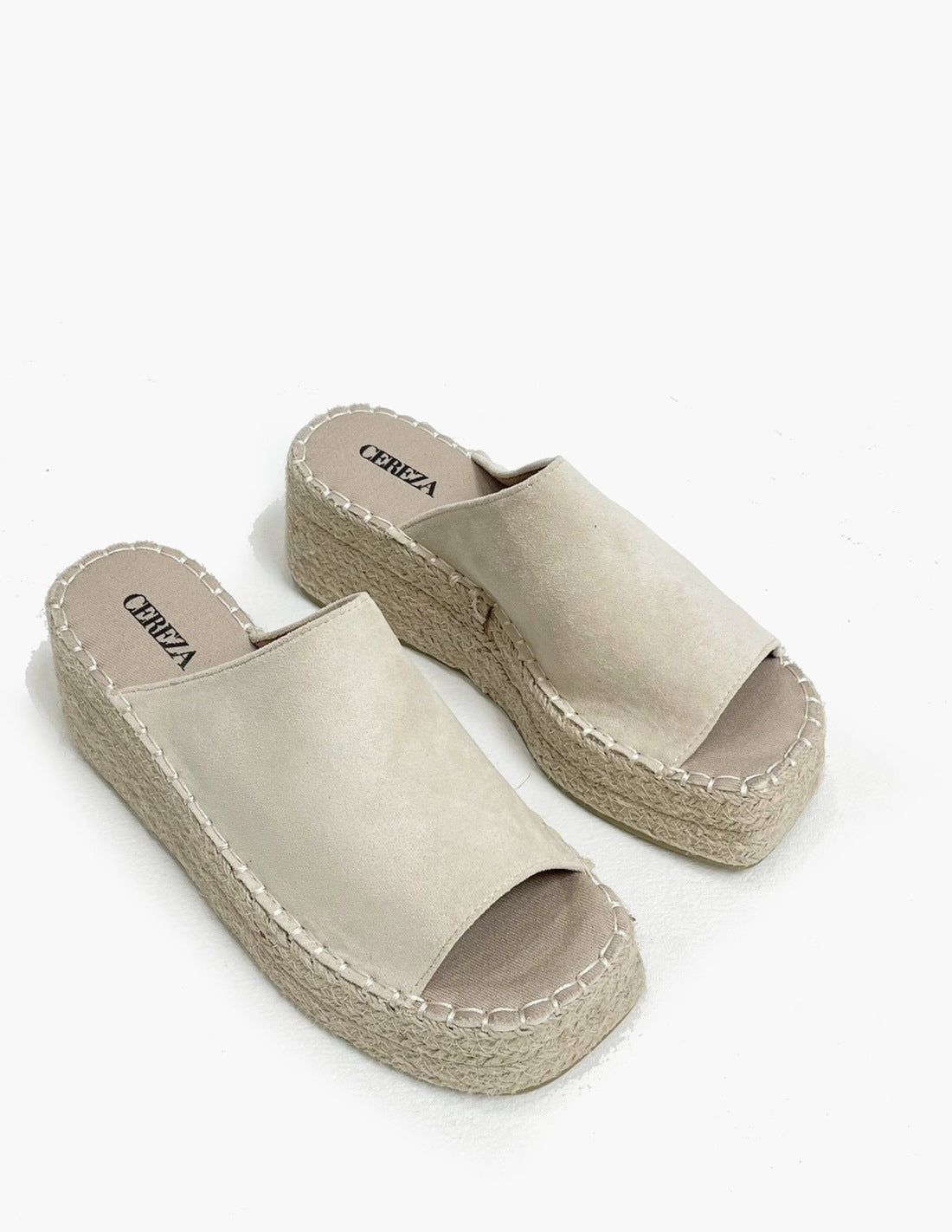 Zueco beige con plataforma de yute_3592.jpg